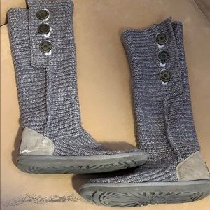 Ugg classic grey sweater boots